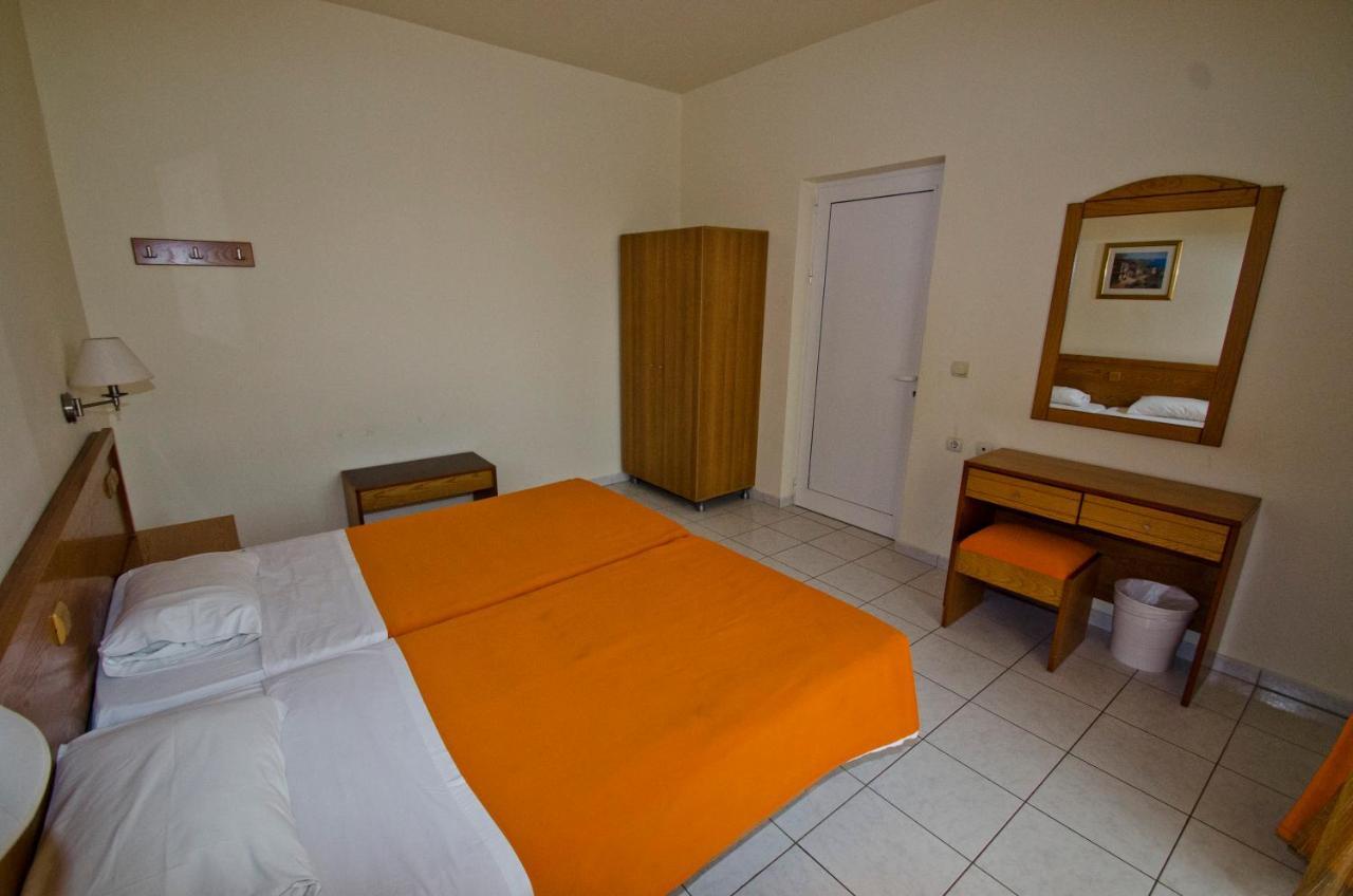 Stella Hotel Pefki Buitenkant foto